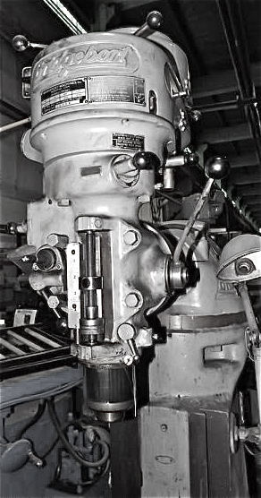 X=20" - Y=9" - Z=16" BRIDGEPORT ... VERTICAL MILL (8 Speed)