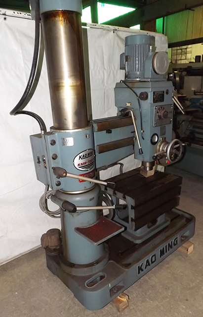 8" x 28" KAO MING (SUPERMAX) ... RADIAL DRILL