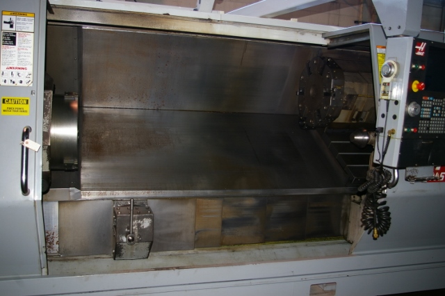 18" AIR CHUCK HAAS ... CNC SLANT BED LATHE