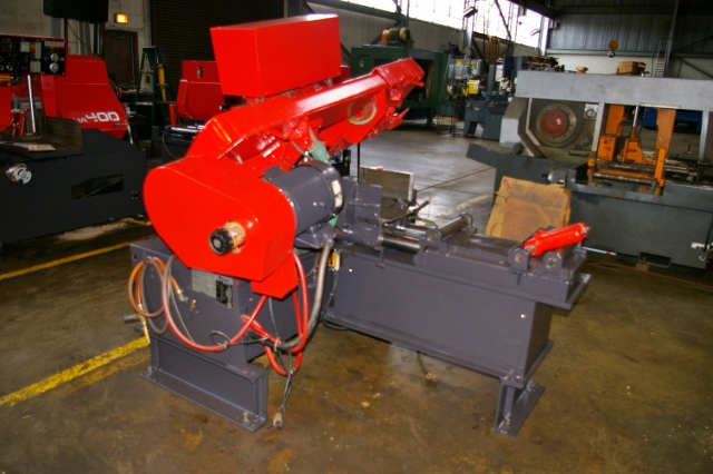 10" x 10" AMADA ... HORIZONTAL BANDSAW