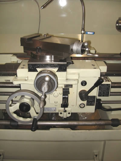 19" x 40" CADILLAC ... LATHE 2-9/32" SPINDLE HOLE